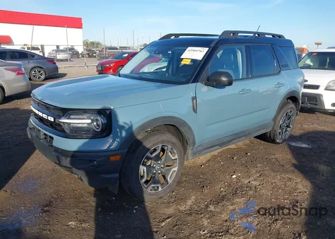 2022 Ford Bronco Sport Outer Banks z USA, uszkodzony, nr VIN 3FMCR9C62NRD07101